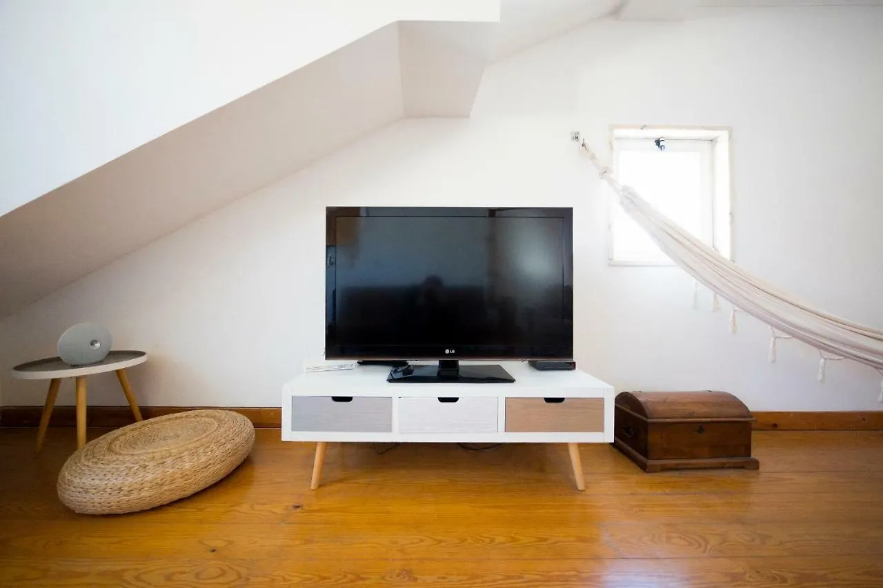 Quiet And Sunny Central Lisbon Apartment Portugal
